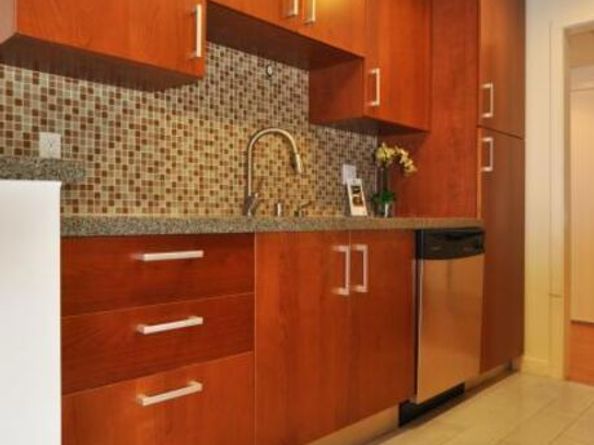 4407 Francis Avenue 305, Los Angeles CA 90005
