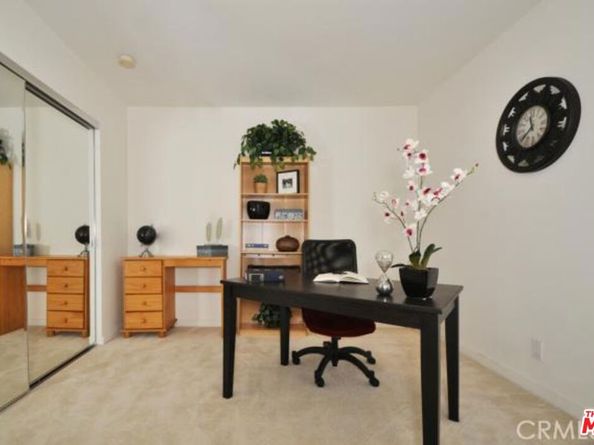 4407 Francis Avenue 305, Los Angeles CA 90005