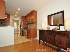 4407 Francis Avenue 305, Los Angeles CA 90005