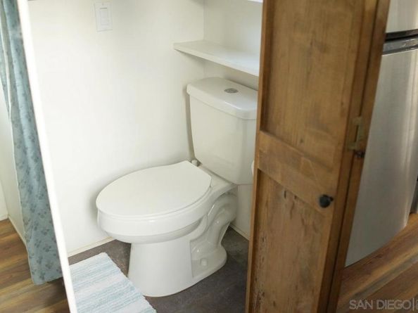 20135 Elm Ln, Escondido CA 92029