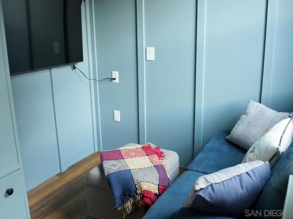 20135 Elm Ln, Escondido CA 92029