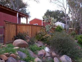 20135 Elm Ln, Escondido CA 92029