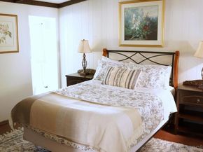 20135 Elm Ln, Escondido CA 92029