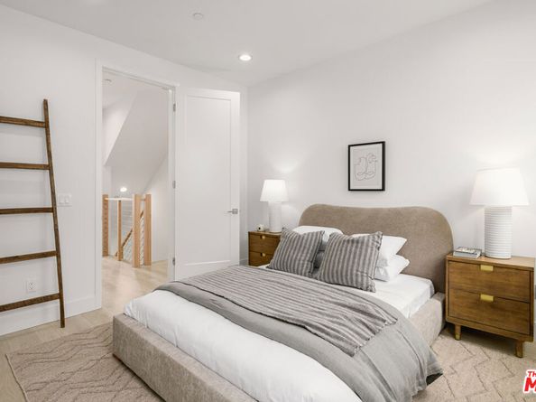 6121 Marbella Place, Los Angeles CA 90038