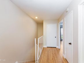 27448 Country Glen Road, Agoura Hills CA 91301