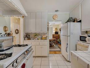 1936 N Rose Street, Burbank CA 91505