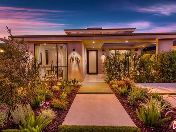 1810 S Sherbourne Drive