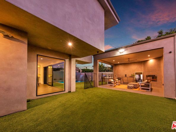 1810 S Sherbourne Drive, Los Angeles CA 90035