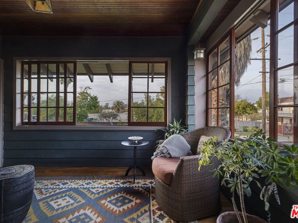 2102 W 24th Street, Los Angeles CA 90018
