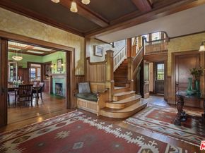 2102 W 24th Street, Los Angeles CA 90018