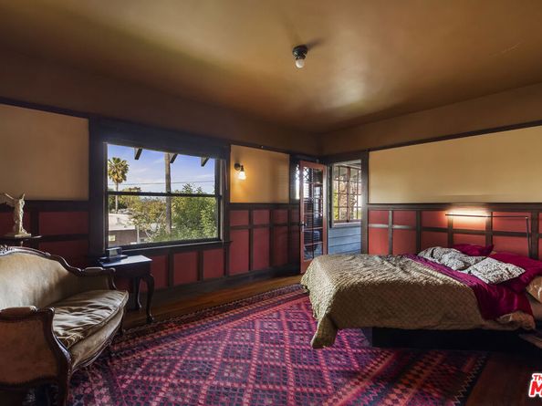 2102 W 24th Street, Los Angeles CA 90018