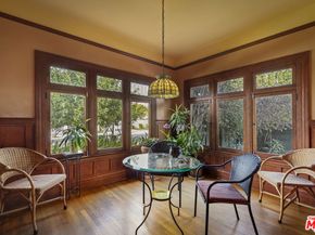 2102 W 24th Street, Los Angeles CA 90018