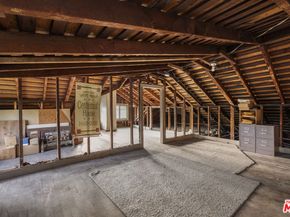 2102 W 24th Street, Los Angeles CA 90018