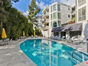 8530 Holloway Drive 315, West Hollywood CA 90069