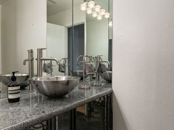 8530 Holloway Drive 315, West Hollywood CA 90069