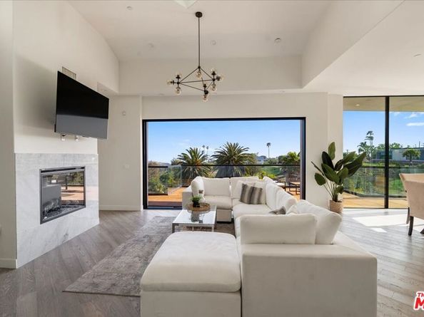 5675 Calpine Drive, Malibu CA 90265