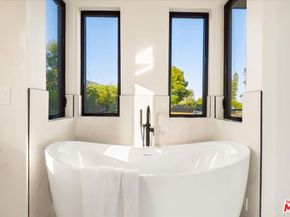 5675 Calpine Drive, Malibu CA 90265