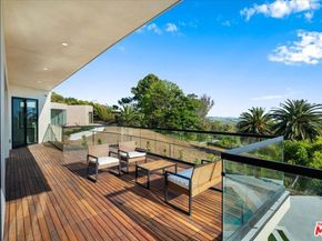 5675 Calpine Drive, Malibu CA 90265