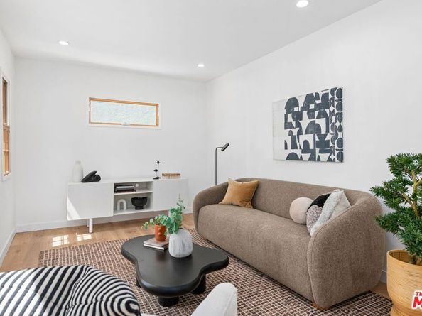 617 Micheltorena Street, Los Angeles CA 90026