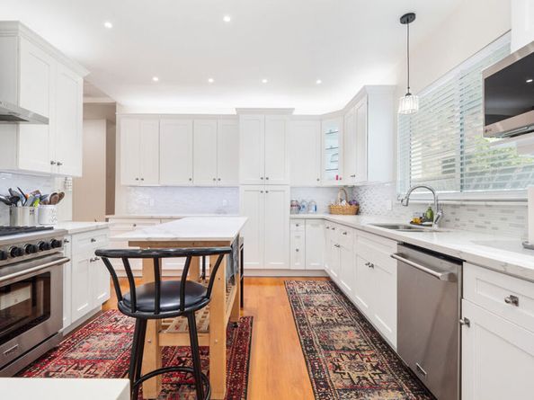 2655 Saxon Drive, Los Angeles CA 90065