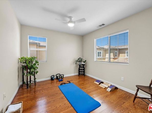 3618 W Luther, Inglewood CA 90305