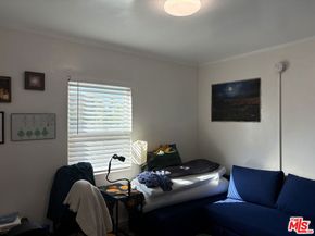 140 N Pass Avenue, Burbank CA 91505