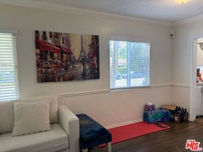 140 N Pass Avenue, Burbank CA 91505