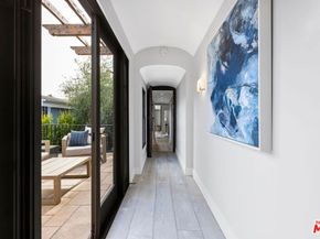 305 Grand Canal, Newport Beach CA 92662