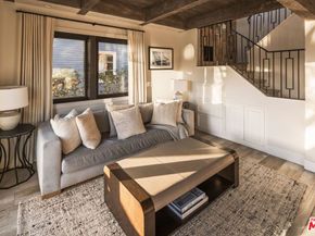 305 Grand Canal, Newport Beach CA 92662