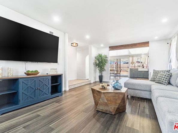 24613 Neptune Avenue, Carson CA 90745