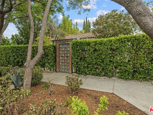 953 N Martel Avenue, Los Angeles CA 90046