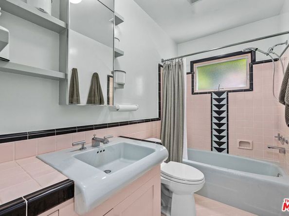13201 Cheltenham Drive, Sherman Oaks CA 91423