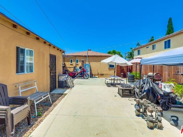 7220 10th Avenue, Los Angeles CA 90043