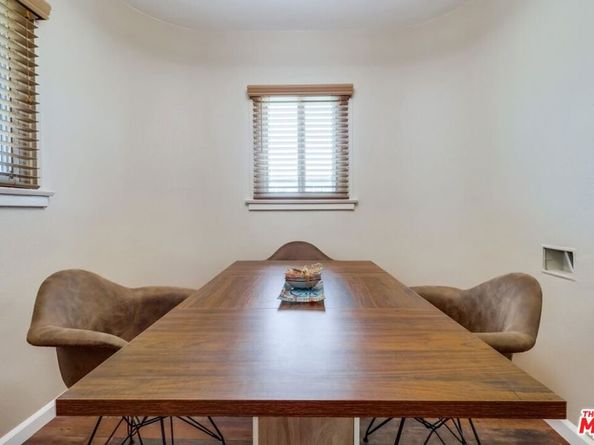 7220 10th Avenue, Los Angeles CA 90043