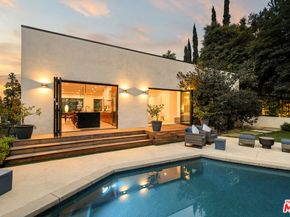 8446 Kirkwood Drive, Los Angeles CA 90046