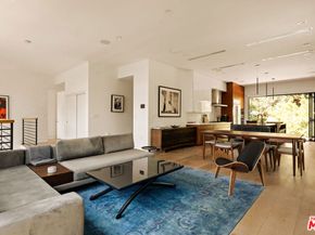 8446 Kirkwood Drive, Los Angeles CA 90046