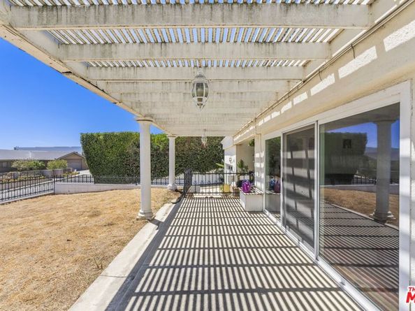 16647 Charmel Lane, Pacific Palisades CA 90272