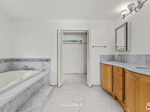 16647 Charmel Lane, Pacific Palisades CA 90272