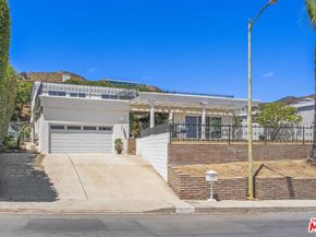 16647 Charmel Lane, Pacific Palisades CA 90272