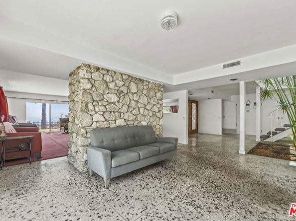 16647 Charmel Lane, Pacific Palisades CA 90272