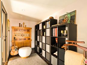 5549 Senford Avenue, Los Angeles CA 90056