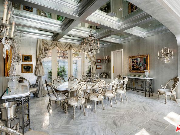 10275 Century Woods Drive, Los Angeles CA 90067
