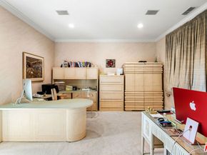 10275 Century Woods Drive, Los Angeles CA 90067