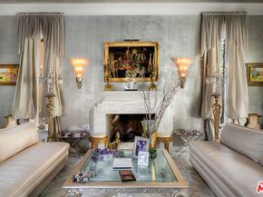 10275 Century Woods Drive, Los Angeles CA 90067