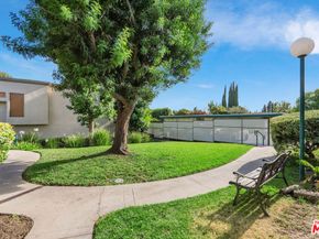 18524 Mayall Street D, Northridge CA 91324
