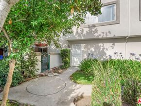 18524 Mayall Street D, Northridge CA 91324