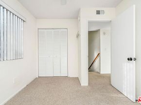 18524 Mayall Street D, Northridge CA 91324
