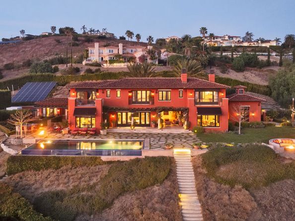 6093 Murphy Way, Malibu CA 90265