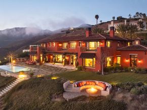 6093 Murphy Way, Malibu CA 90265