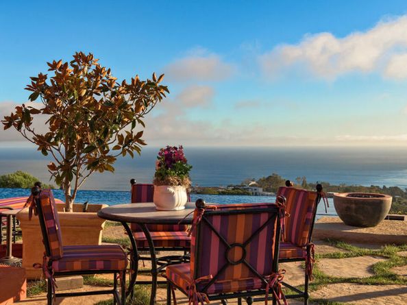 6093 Murphy Way, Malibu CA 90265